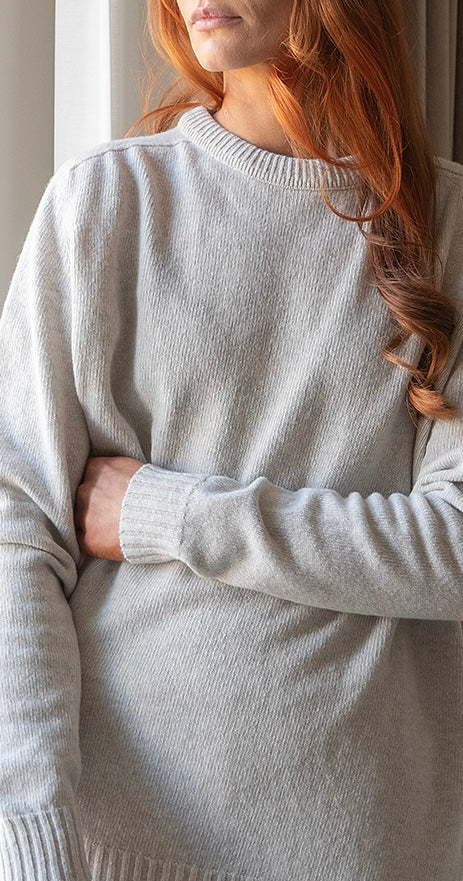 WOOL Nova O-neck Knit -neule, vaaleanharmaa
