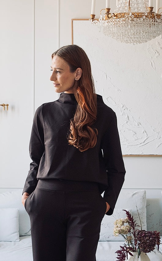 ESSENTIAL Turtle Long Sleeve Shirt -pusero, ruskea