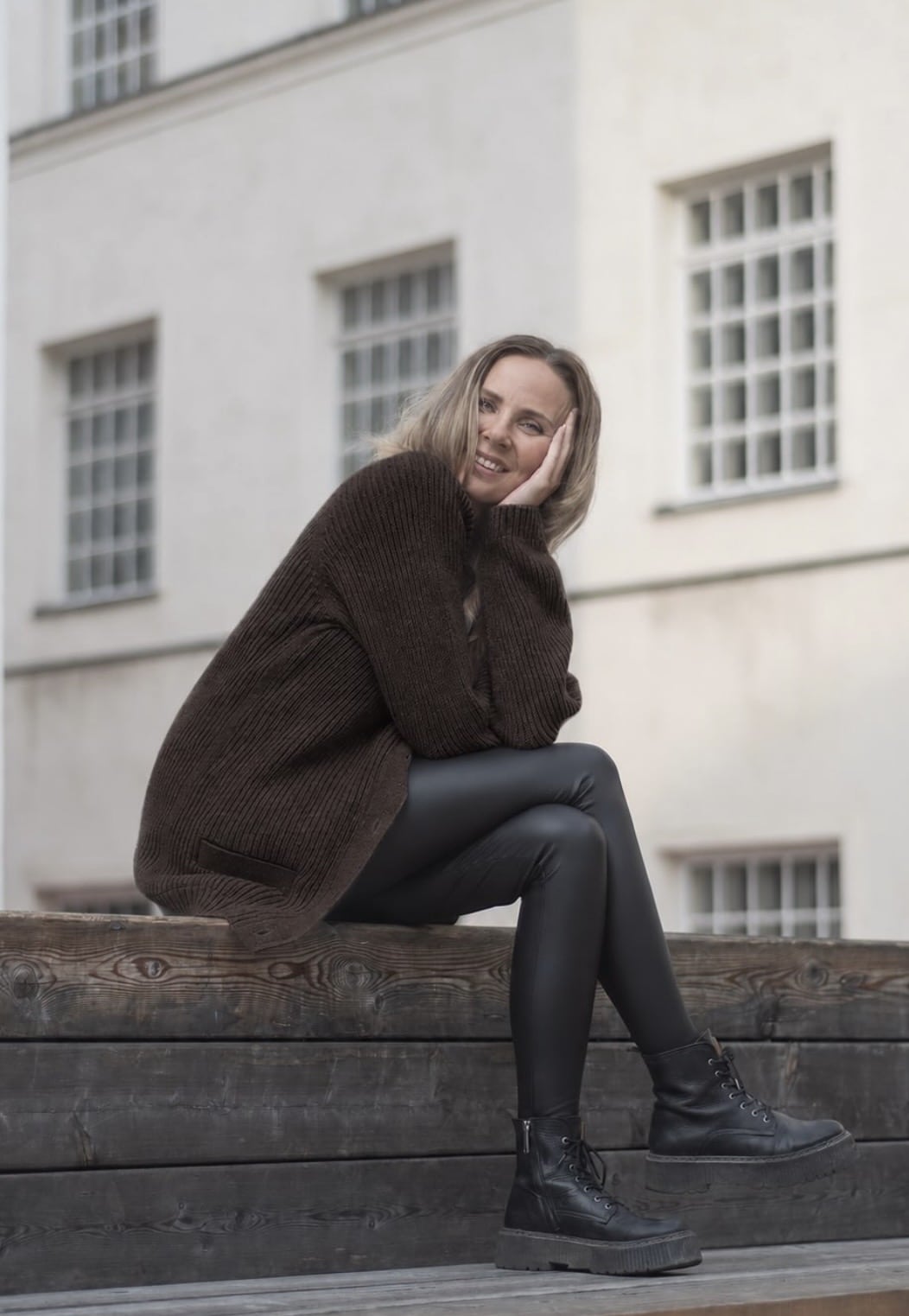 WOOL Warm Light Cardigan -neuletakki, tummanruskea